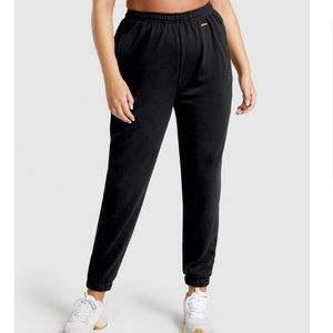 Gymshark Whitney Simmons Loose Joggers Black Relax Fit Joggers